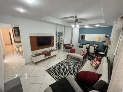 Casa com 3 Quartos à venda, 200m² no Vila São Jorge, São Vicente