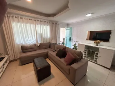 Casa com 3 Quartos à venda, 108m² no Sapucaia II, Contagem
