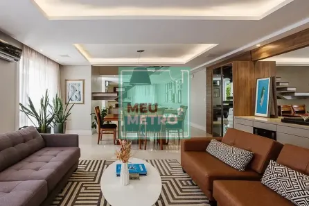 Casa com 4 Quartos à venda, 600m² no Córrego Grande, Florianópolis