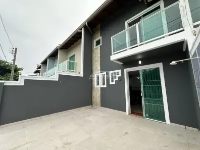 Casa com 3 Quartos para alugar, 105m² no , Balneário Piçarras