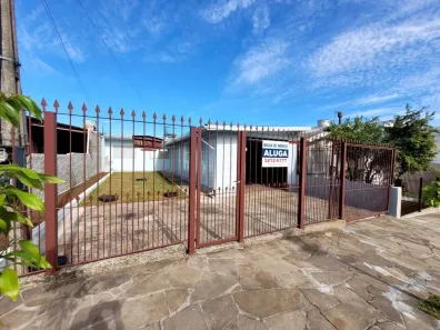Casa com 2 Quartos para alugar, 100m² no São Victor COHAB, Caxias do Sul