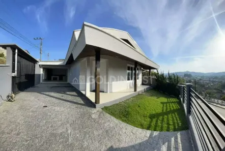 Casa com 2 Quartos para alugar, 70m² no Souza Cruz, Brusque
