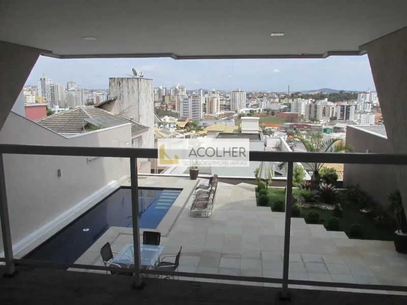 Casa com 5 quartos — Paquetá, Belo Horizonte