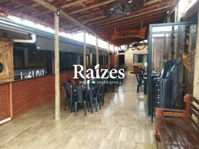 Casa com 4 Quartos à venda, 225m² no Jardim Holanda, Uberlândia