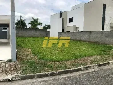 Lote/Terreno à venda, 300m² no Loteamento Residencial Parque das Araucárias, Tremembé