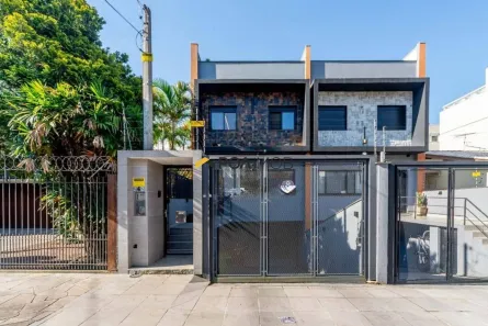 Casa com 3 Quartos para alugar, 210m² no Chácara das Pedras, Porto Alegre