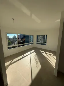 Apartamento com 2 Quartos à venda, 69m² no Moinhos de Vento, Porto Alegre