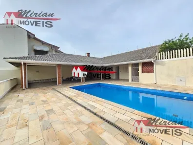 Sobrado com 4 Quartos à venda, 660m² no Parque Turistico, Peruíbe