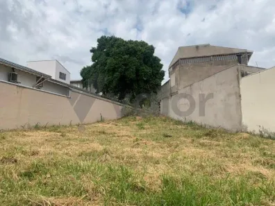 Lote/Terreno à venda, 357m² no Jardim São Carlos, Campinas