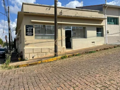 Casa com 2 Quartos à venda, 169m² no Centro, São José do Rio Pardo