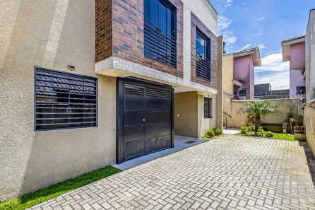 Sobrado com 3 Quartos à venda, 47m² no Alto Boqueirão, Curitiba