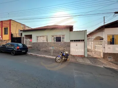 Casa com 5 Quartos à venda, 384m² no Centro, São José do Rio Pardo