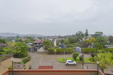 Casa com 3 Quartos à venda, 375m² no Vila Assunção, Porto Alegre