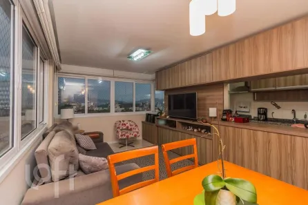 Apartamento com 3 Quartos à venda, 68m² no Petrópolis, Porto Alegre