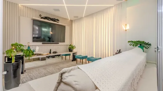 Apartamento com 3 Quartos à venda, 140m² no Meia Praia, Itapema