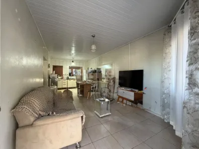 Casa com 2 Quartos à venda, 62m² no Boqueirão, Passo Fundo
