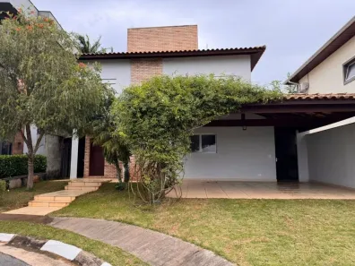 Casa de Condomínio com 3 Quartos para alugar, 160m² no Moinho Velho, Cotia