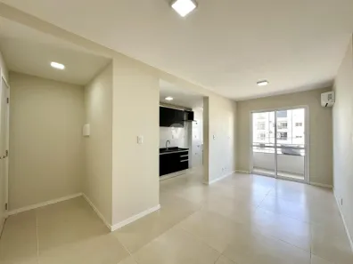 Apartamento com 2 Quartos para venda ou aluguel, 60m² no Camobi, Santa Maria
