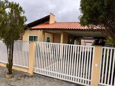 Casa com 3 Quartos à venda, 200m² no Avaí, Guaramirim