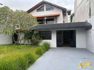 Imóvel Comercial para alugar, 250m² no Centro, Balneário Camboriú