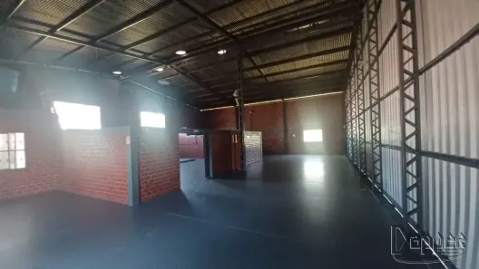 Galpão/Depósito/Armazém à venda, 600m² no Arroio da Manteiga, São Leopoldo