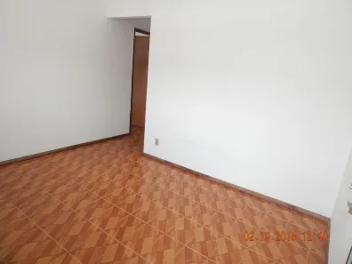 Apartamento com 2 Quartos para alugar, 80m² no Jóquei Clube, Juiz de Fora