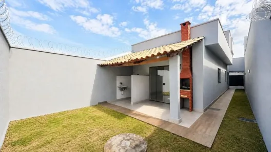Casa com 3 Quartos à venda, 97m² no Jardim Veneza, Aparecida de Goiânia