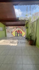 Sobrado com 3 Quartos para alugar, 125m² no Vila São José, Taubaté