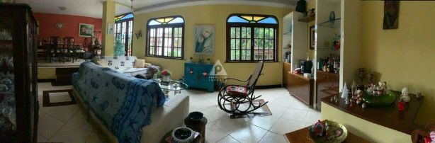 Casa de Condomínio com 4 Quartos à venda, 350m² no Fonseca, Niterói