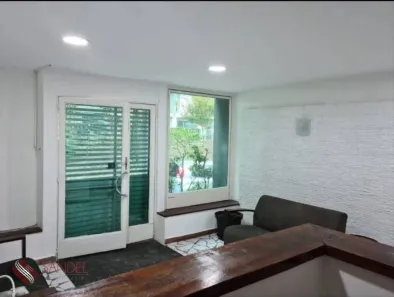 Imóvel Comercial para venda ou aluguel, 128m² no Santo Amaro, São Paulo