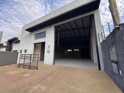 Galpão/Depósito/Armazém para alugar, 342m² no Bom Jardim, Maringá