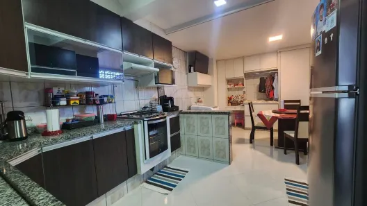 Casa com 3 Quartos à venda, 188m² no Tulipas, Jundiaí