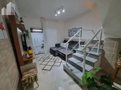Casa com 2 Quartos à venda, 74m² no Valverde, Nova Iguaçu