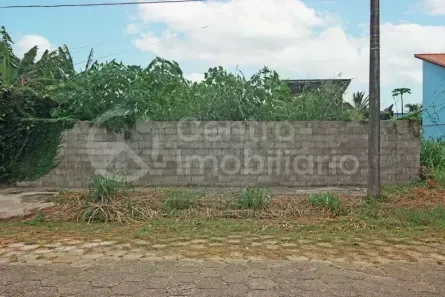 Lote/Terreno à venda, 338m² no Estância Balneária Convento Velho, Peruíbe