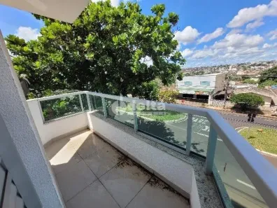 Apartamento com 3 Quartos para alugar, 80m² no Jaraguá, Uberlândia