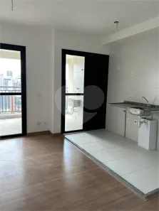 Apartamento com 2 Quartos para alugar, 70m² no Vila Firmiano Pinto, São Paulo