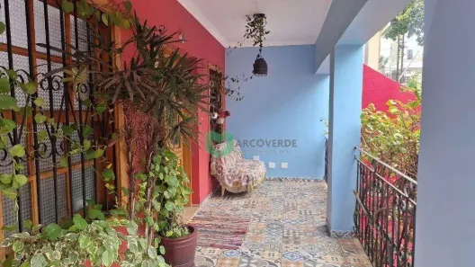 Casa com 3 Quartos à venda, 250m² no Vila Mariana, São Paulo