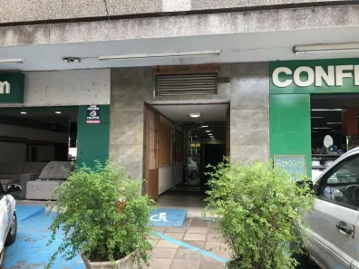 Sala Comercial para alugar, 33m² no Cristo Redentor, Porto Alegre