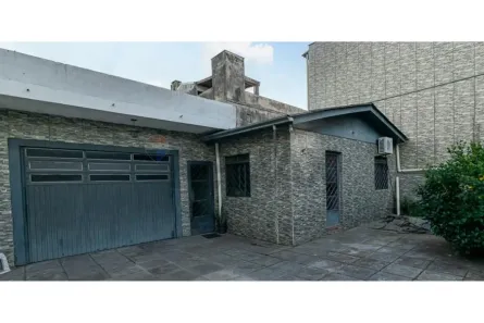 Casa com 3 Quartos à venda, 210m² no Vila Fátima, Cachoeirinha
