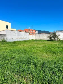 Lote/Terreno à venda, 300m² no Jardim Tarumãs, Caraguatatuba