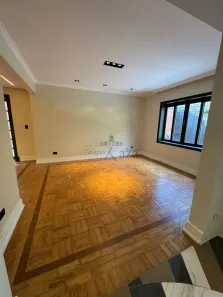 Sobrado com 4 Quartos para alugar, 420m² no Jardim Europa, São Paulo