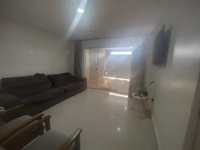 Casa com 3 Quartos à venda, 180m² no Setor Residencial Leste, Brasília