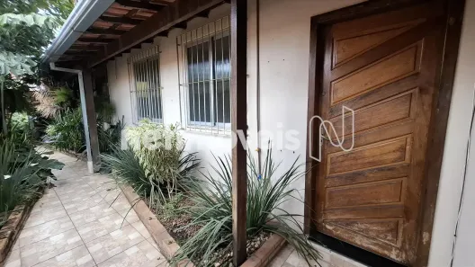 Casa com 3 Quartos à venda, 80m² no Santa Amélia, Belo Horizonte