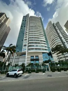 Apartamento com 3 Quartos à venda, 132m² no Meireles, Fortaleza
