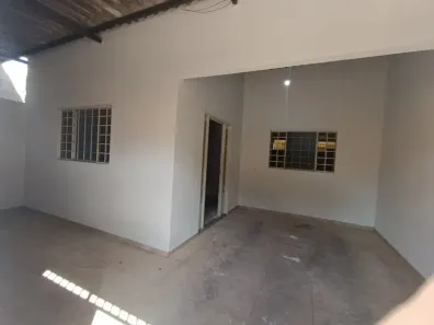 Casa com 3 Quartos à venda, 200m² no Ceilândia Sul, Brasília