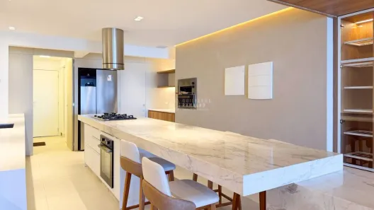 Apartamento com 3 Quartos à venda, 193m² no Centro, Balneário Camboriú