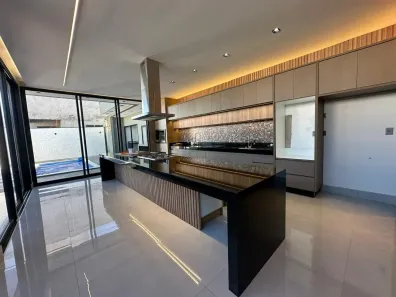 Casa de Condomínio com 3 Quartos para venda ou aluguel, 300m² no Ponte Alta Norte, Brasília