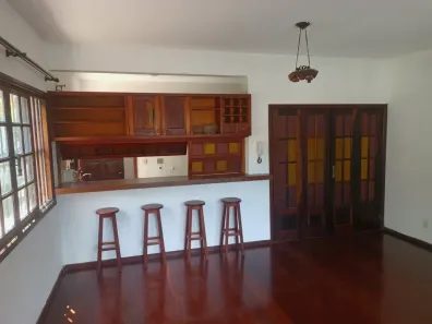 Casa de Condomínio com 3 Quartos à venda, 105m² no Quitandinha, Petrópolis