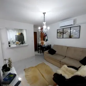 Apartamento com 2 Quartos à venda, 49m² no Menino Deus, Porto Alegre
