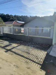 Casa com 3 Quartos à venda, 70m² no Guanabara, Joinville